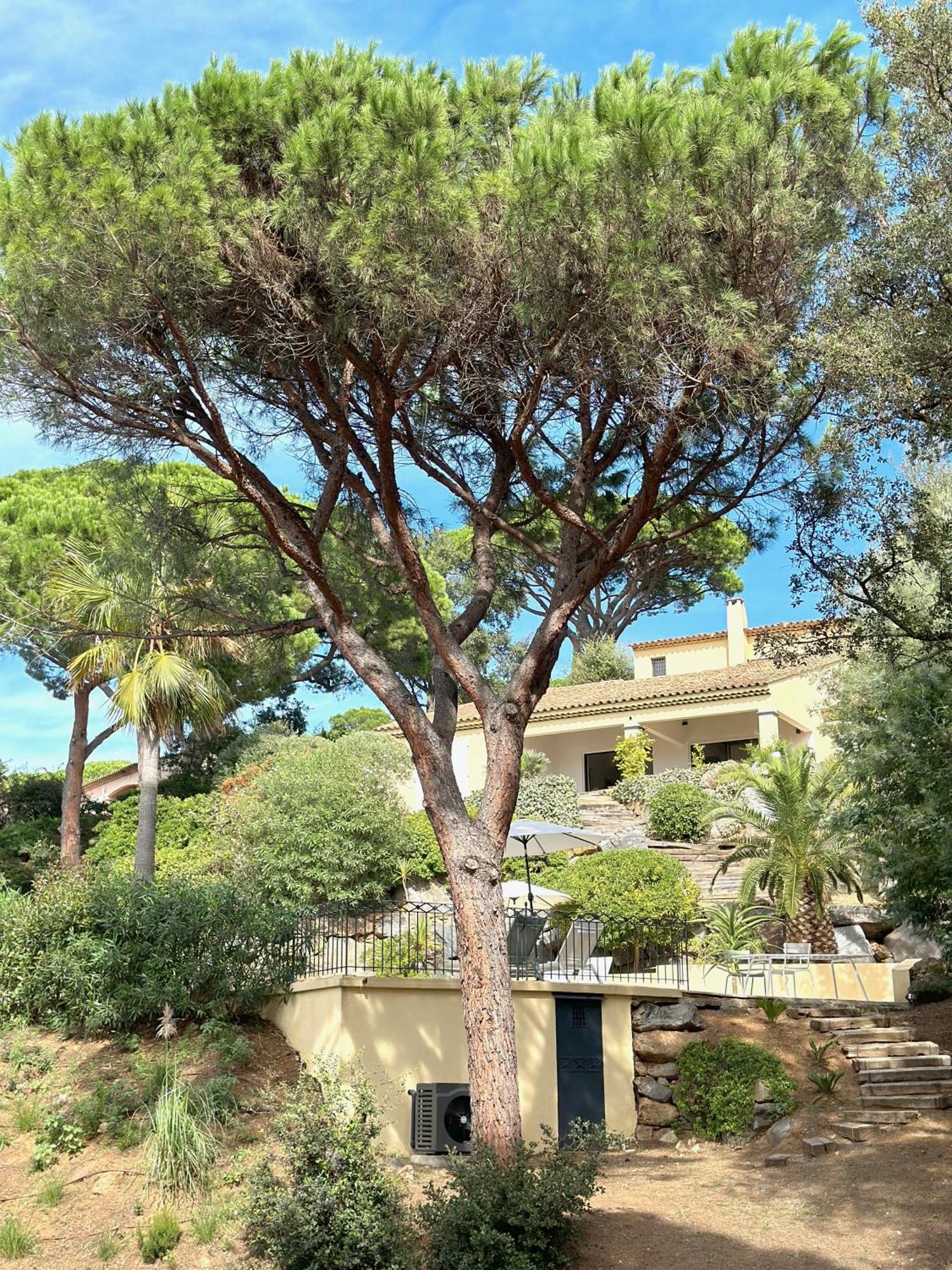 Villa Boca A Gigaro - Avec Vue Et Piscine Chauffee La Croix-Valmer Exteriör bild