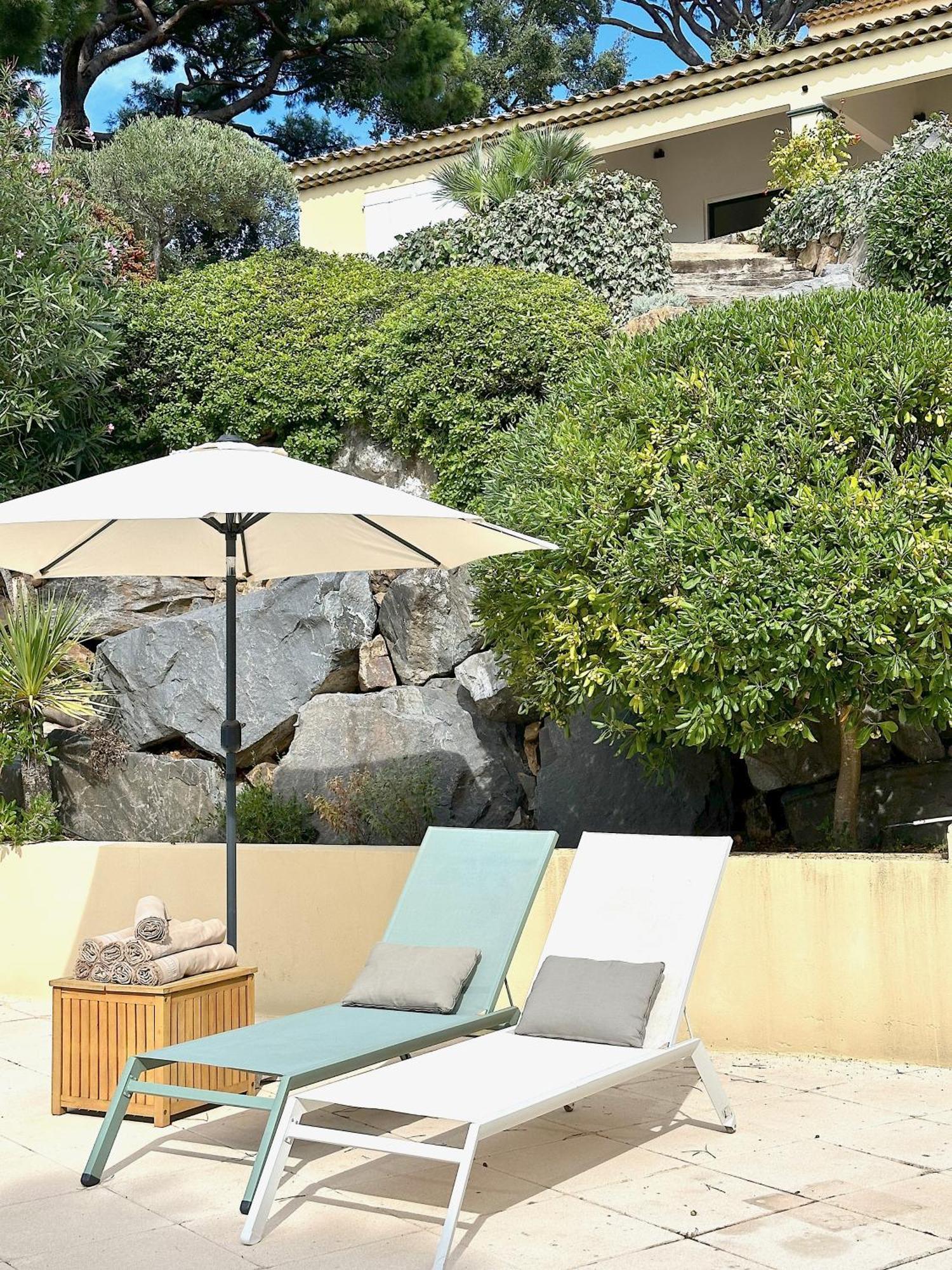 Villa Boca A Gigaro - Avec Vue Et Piscine Chauffee La Croix-Valmer Exteriör bild